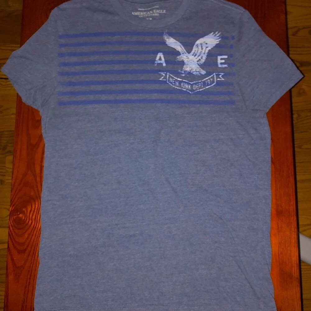 American Eagle Steel Blue Stripes Graphic AE Size Medium